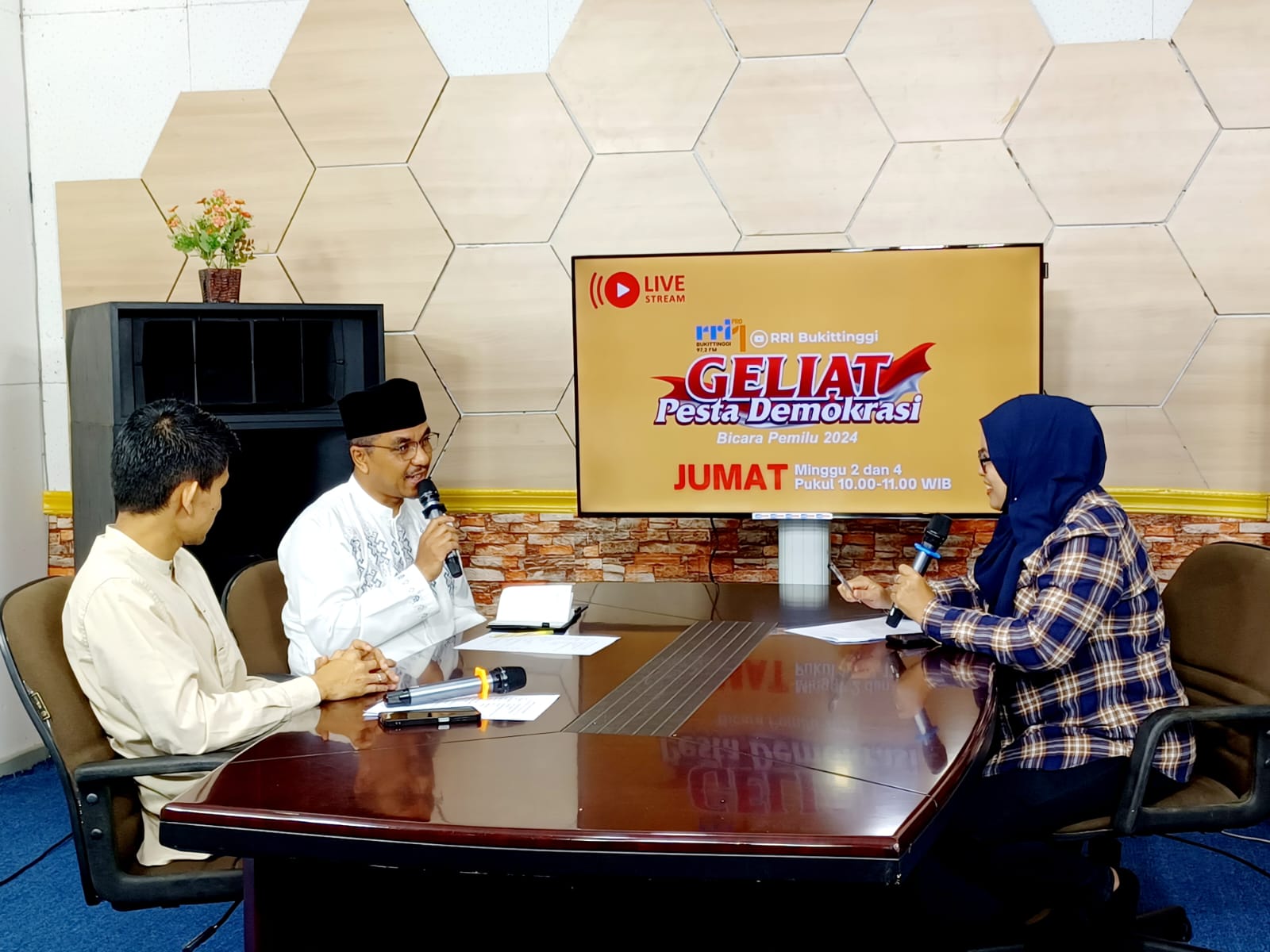 geliat pesta demokrasi