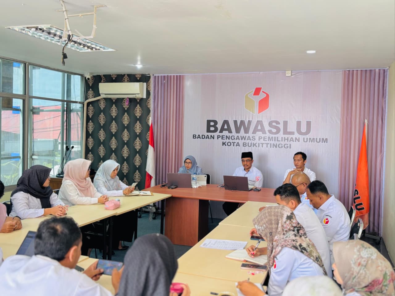 rapat